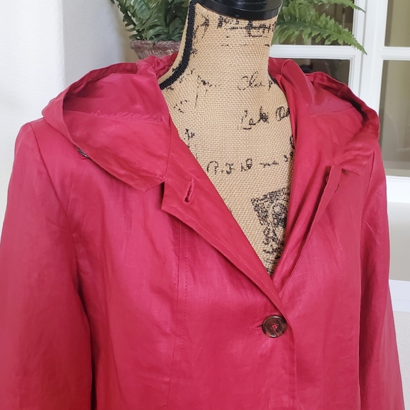 Nuage Hooded Rain Coat with Buttons - Picture 4 of 15